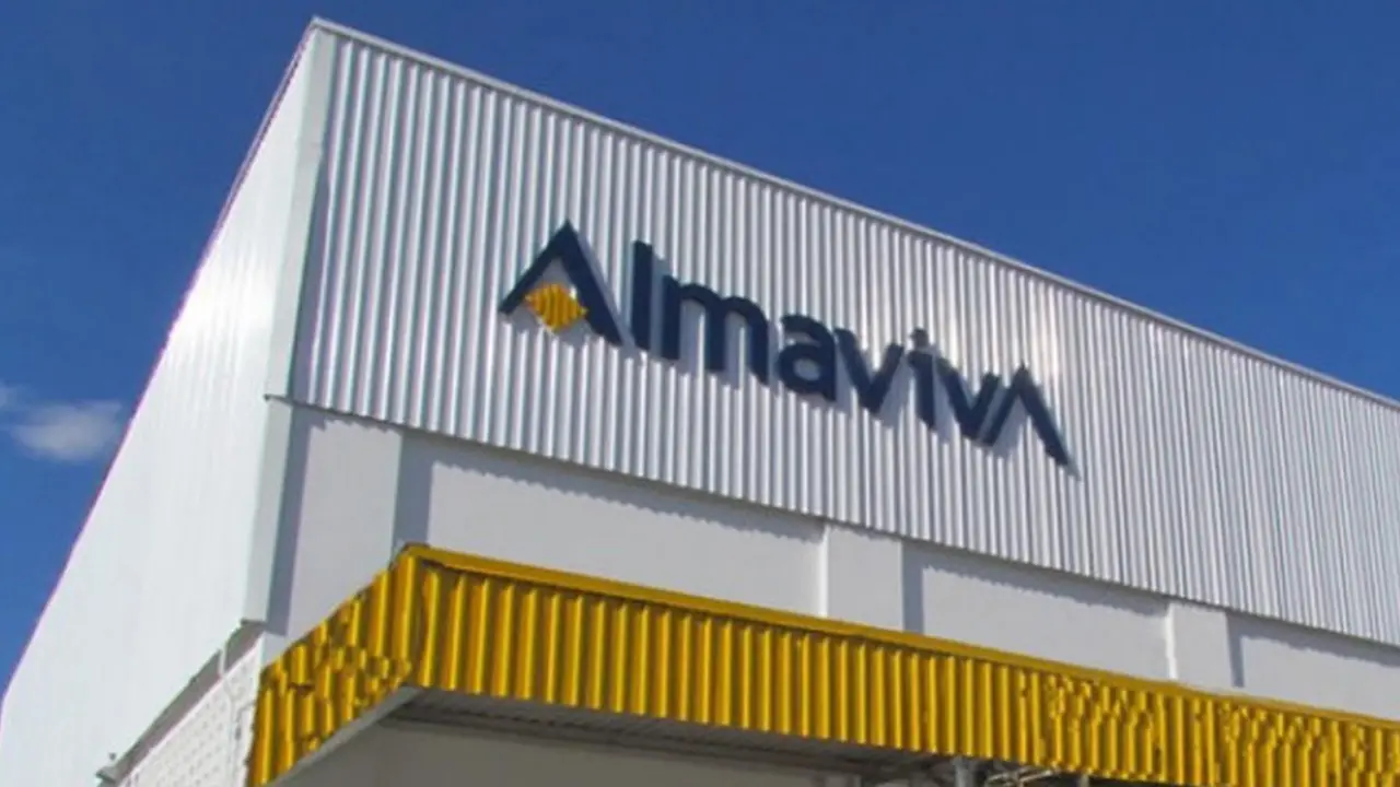 Gli ex dipendenti di Almaviva Contact a Rende scrivono a Sergio Mattarella