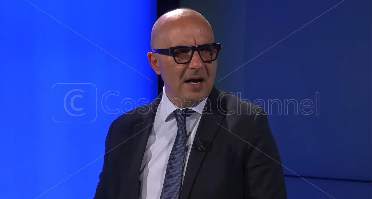 Elezioni regionali, il sindaco di Acri si candida e punta tutto sulla Sanità