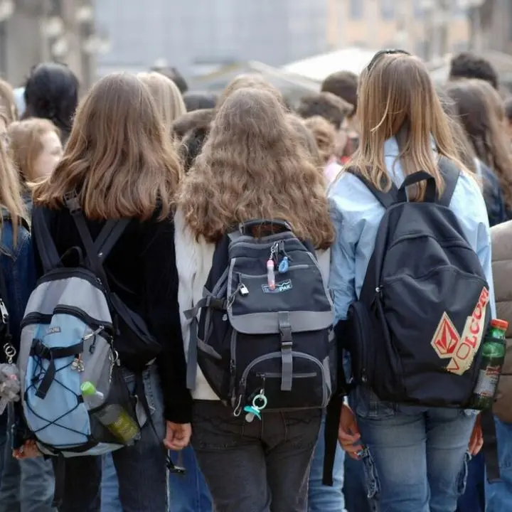 Il Liceo \"Scorza\" di Cosenza in arrivo nello stesso hotel degli studenti intossicati a Montecatini: scatta l'allarme