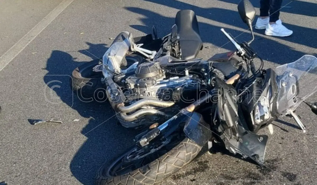 Il bilancio nefasto della SS 106: dall'inizio dell'anno si contano 19 morti