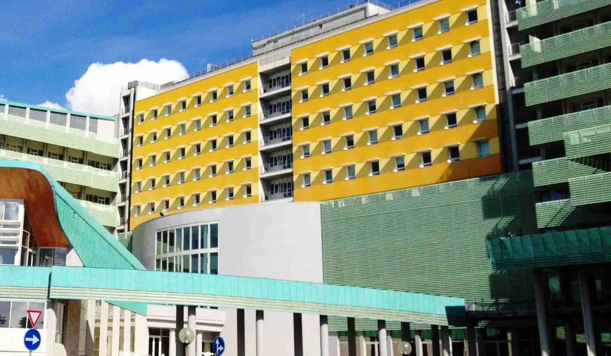 Medicina a Catanzaro, pubblicati i bandi per i corsi di Laurea