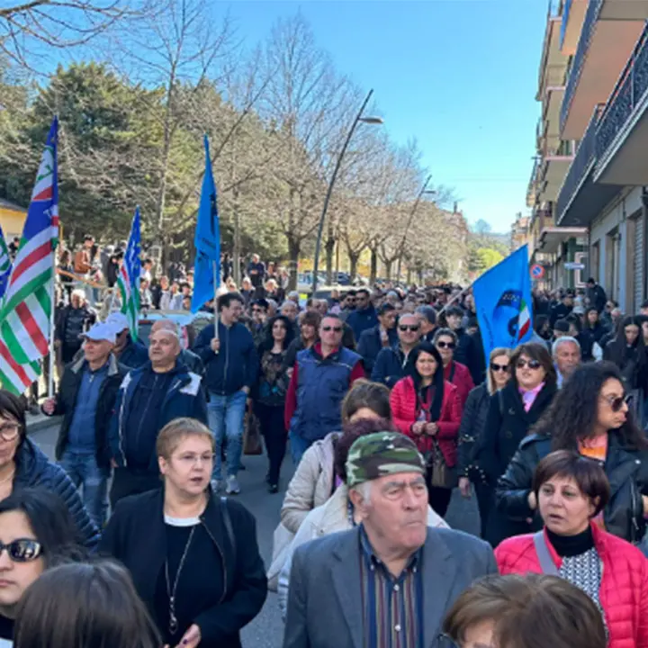 Acri, tutti in piazza per dire no alla riorganizzazione della rete ospedaliera