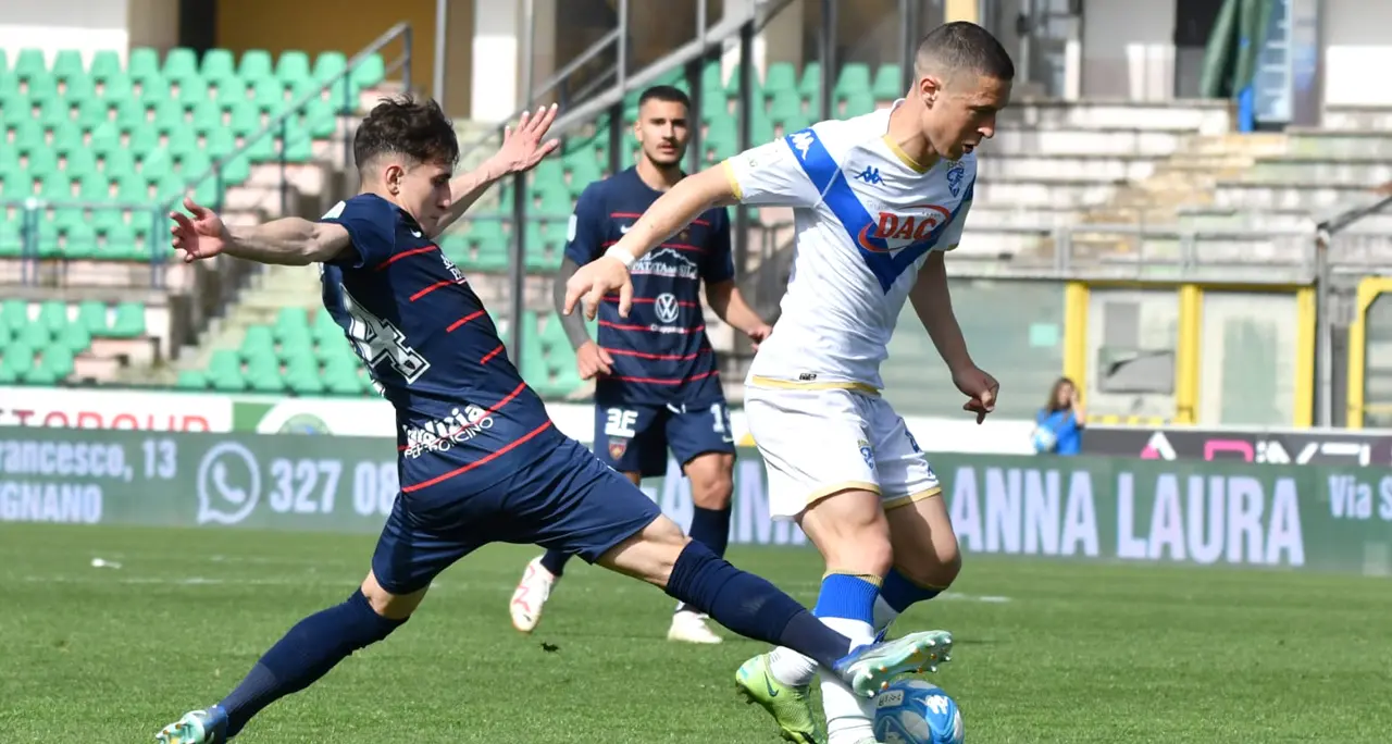 Cosenza, in tre piacciono alla Reggiana: la richiesta dei lupi