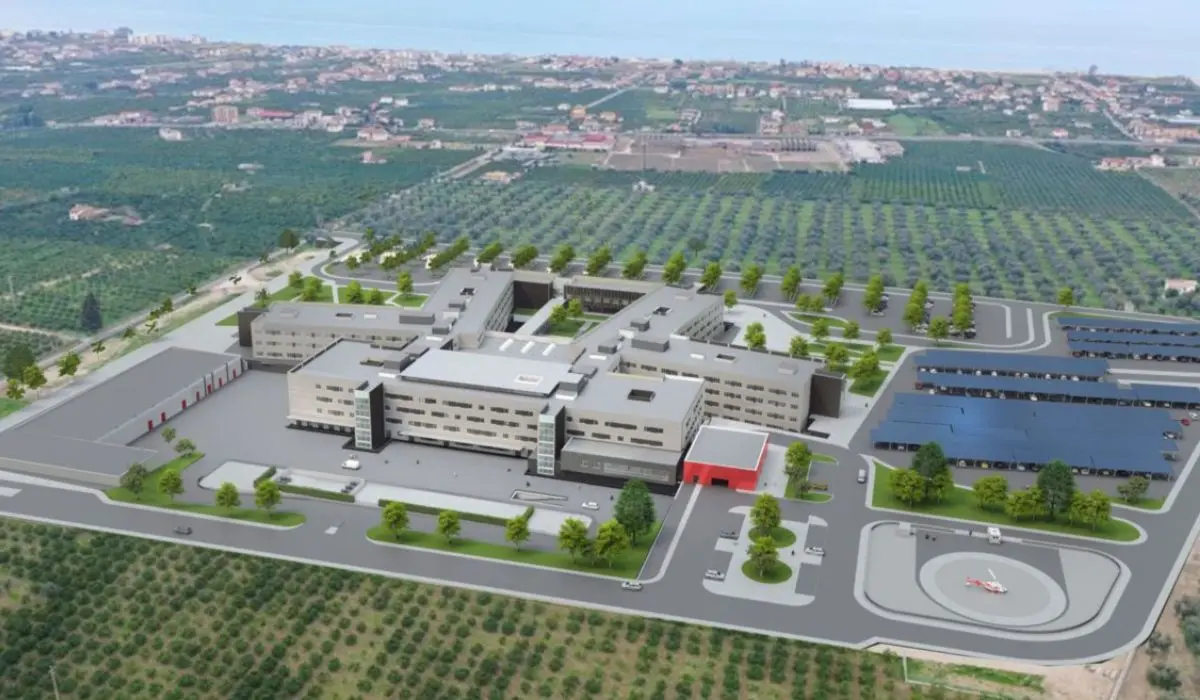 Ospedale della Sibaritide, il 2026 come fine lavori è una vera chimera. Lavori nemmeno a metà