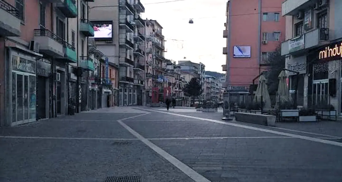 Peter, il mendicante gentile di Corso Mazzini\n