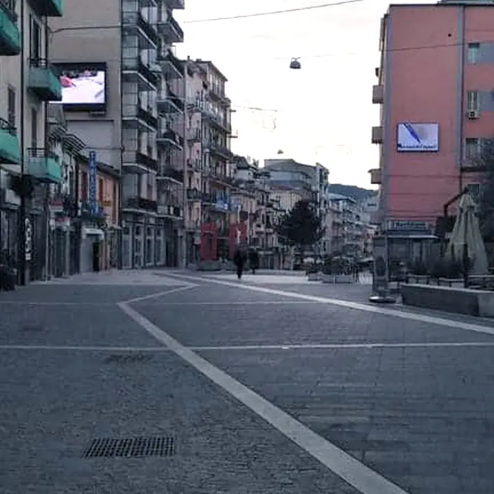 Italia verso il lockdown energetico: rischio stop già a maggio\n