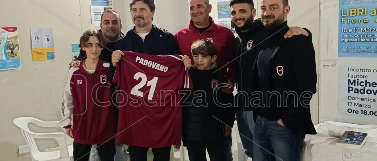 “Tra la Champions e la libertà”, Michele Padovano a Belvedere Marittimo racconta la sua vita calcistica e giudiziaria