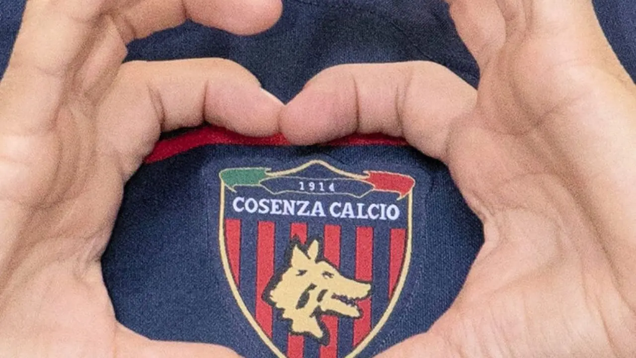 Cosenza, dopo i termini per l’iscrizione palla alla Figc: cosa succederà fino al 20 luglio\n