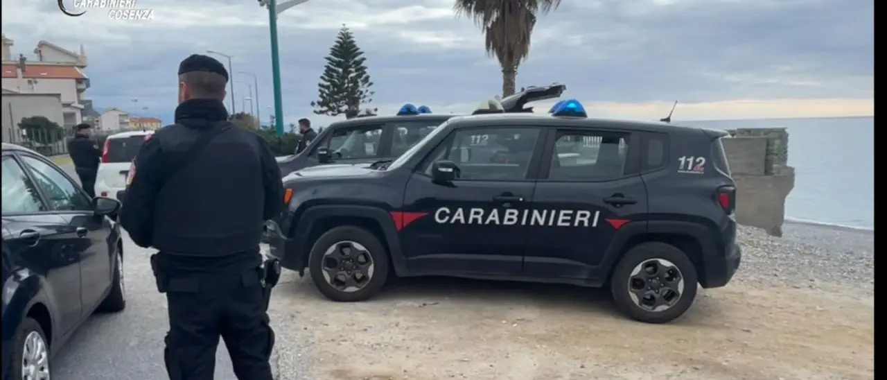 Cetraro, colpi d'arma da fuoco verso una struttura che ospita migranti