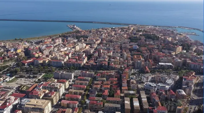 Antica Kroton Futura, la rinascita è narrazione collettiva: così la comunità diventa protagonista del cambiamento\n