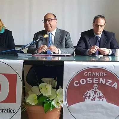 Guccione, affondo su Occhiuto: «Realizza le opere di Mancini. Psc è nullo»