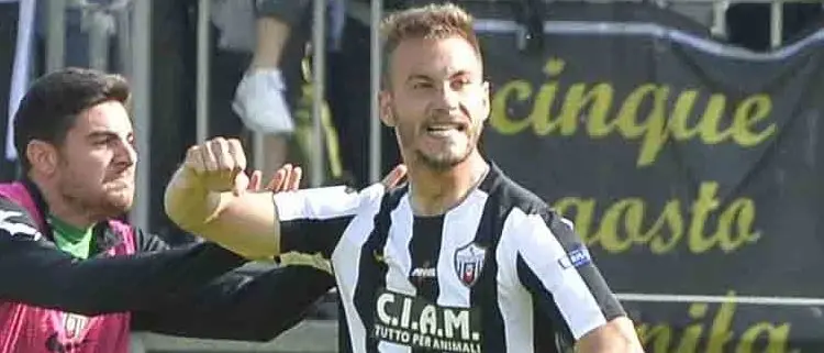 Ufficiale: Perez è del Cosenza. Durata del contratto e retroscena