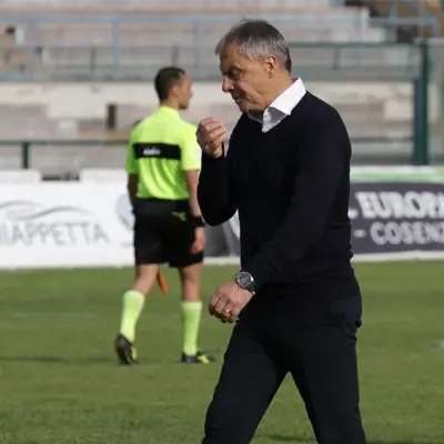 Braglia ammette: «Ho sbagliato, l'errore è mio. Cosenza, ora riparti»