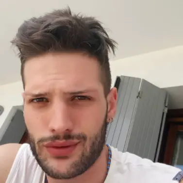 Diamante, omicidio nella notte: accoltellato un ragazzo di 23 anni
