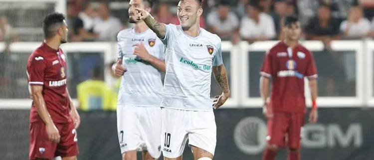 Il cartellino di Di Piazza ha un costo. Trinchera: \"Il Catanzaro ha fatto offerta\"