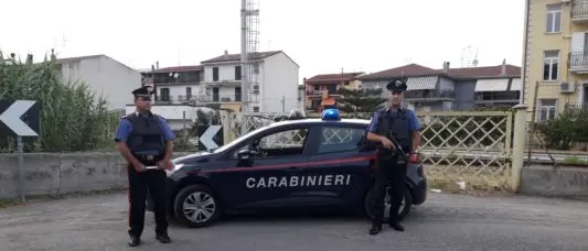 Maltratta l’anziana madre per mesi: arrestato dai carabinieri