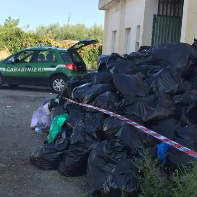 Cariati, sequestrata l’area ex mattatoio adibita a stoccaggio rifiuti