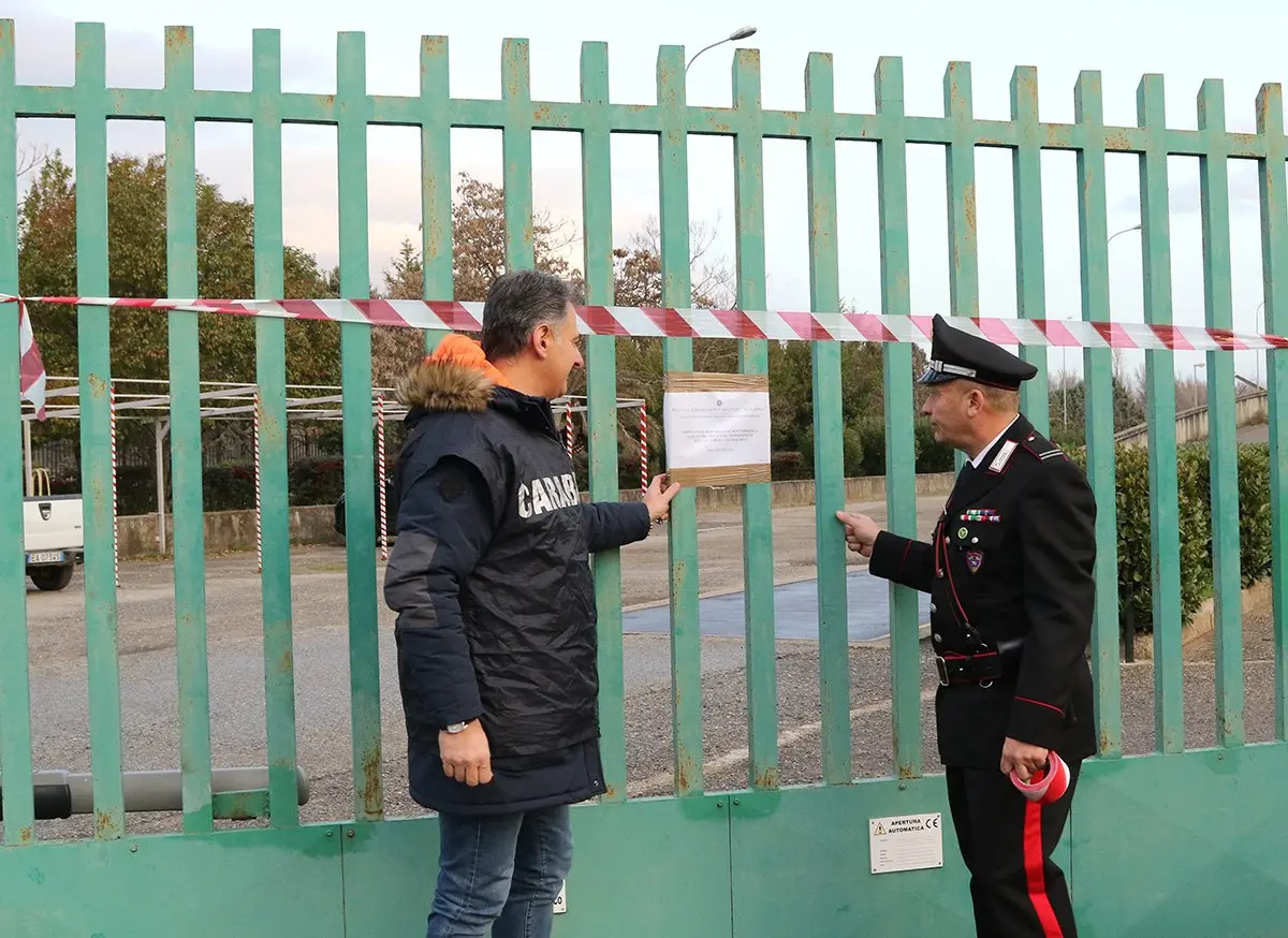 Sotto sequestro il depuratore \"Valle Crati\" di Rende: interdetto il direttore dell'impianto [FOTO-VIDEO]