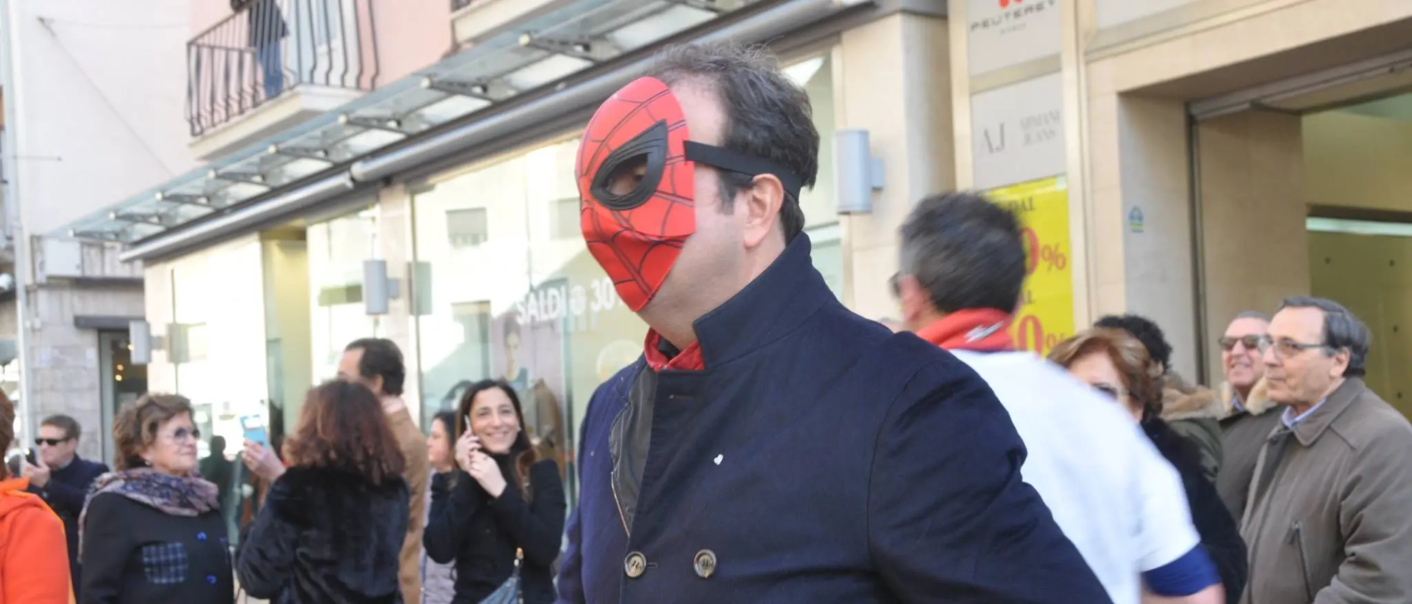 Colori, musica, maschere e allegria: grande successo per il Carneval'ART di Occhiuto [FOTOGALLERY]