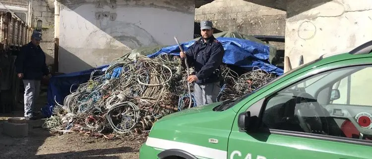 Rame di dubbia provenienza, sequestro e denuncia alle porte di Cosenza