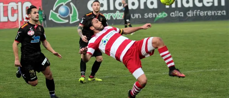 Pambianchi: «Rende, massima concentrazione. Il Cosenza vale le prime tre»