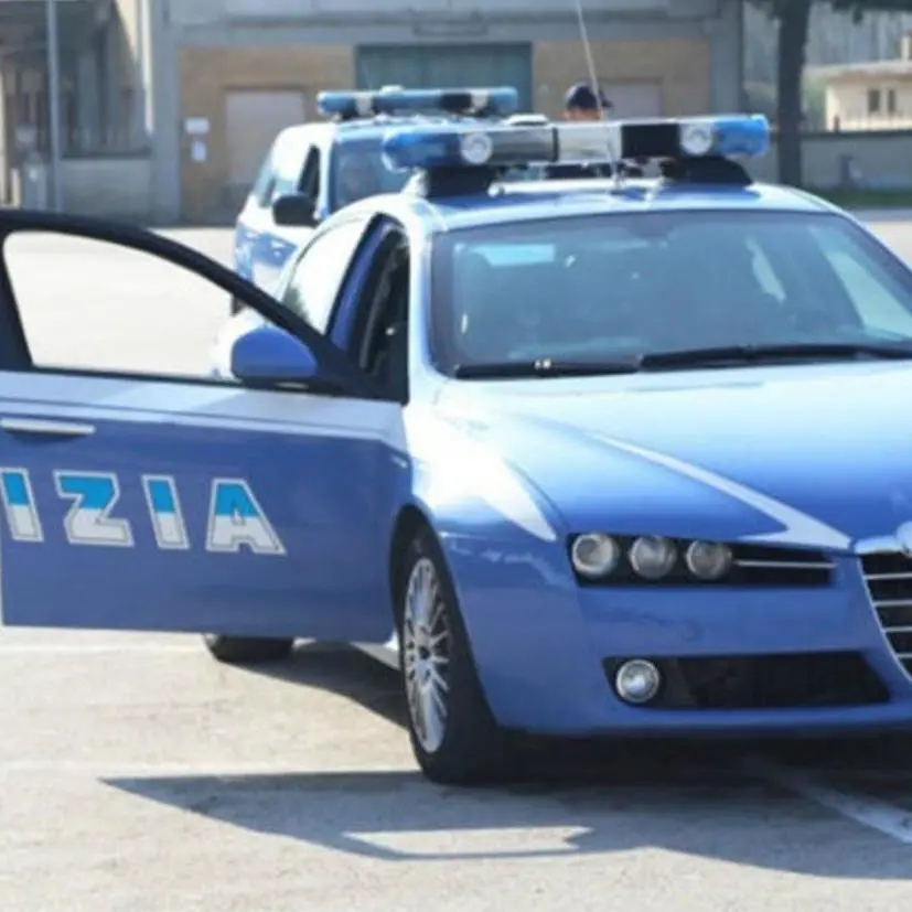 Cosenza, aveva rubato gioielli in un appartamento: arrestato dalla polizia