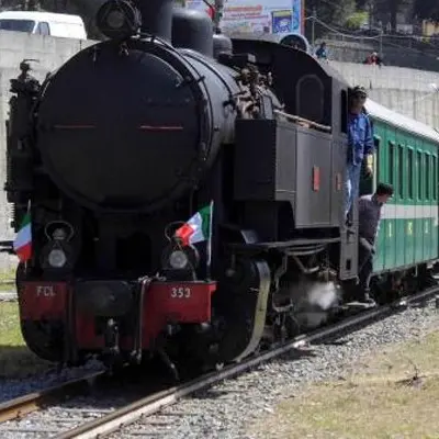 Principio d'incendio su treno a Roagliano. Paura, ma nessun ferito