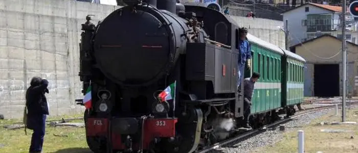 Principio d'incendio su treno a Roagliano. Paura, ma nessun ferito