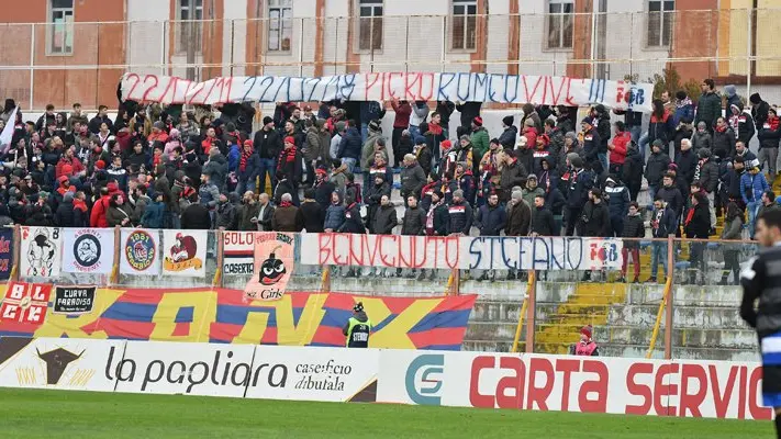 Cosenza, futuro in bilico per una storica gemellata dei lupi