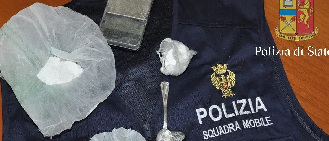 Cosenza, cocaina nascosta in un magazzino: arrestato 51enne