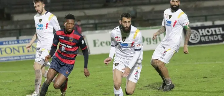 Cosenza-Lecce, precedenti in favore dei rossoblù