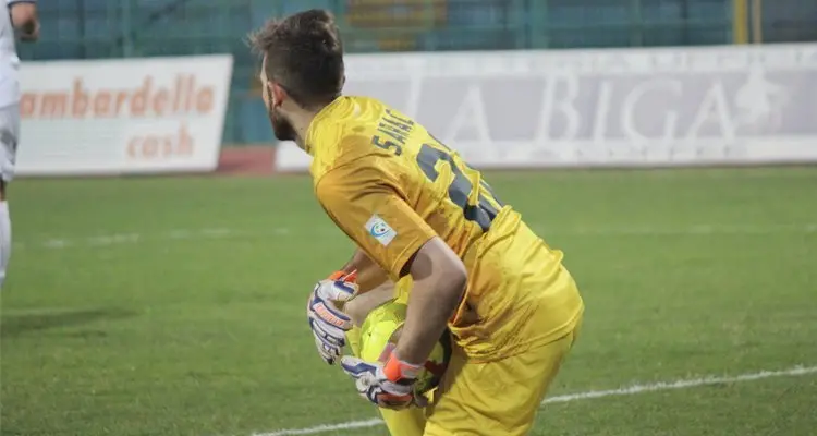 Cosenza, un portiere di grande esperienza si giocherà il posto con Saracco