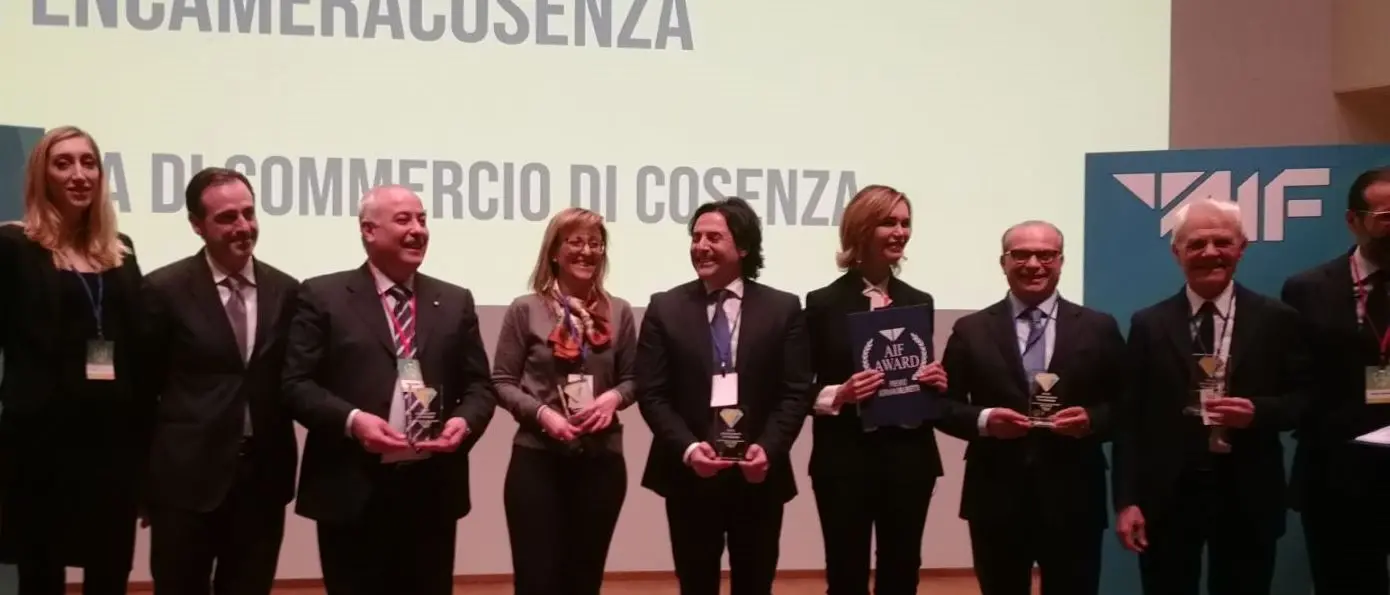 Premio \"Olivetti\" al presidente della Camera di Commercio di Cosenza Klaus Algieri