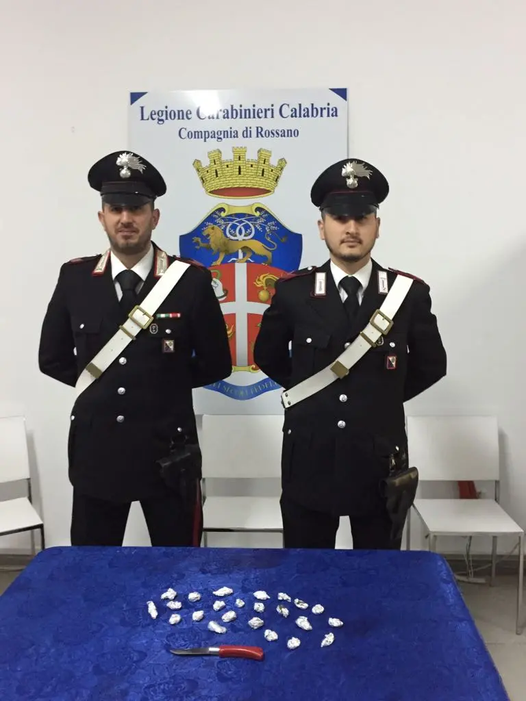 Cariati, arresto per spaccio di droga: in manette un 21enne