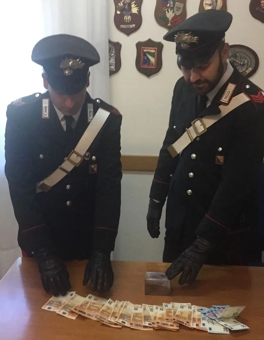 Rende, controlli a tappeto dei carabinieri: raffica di arresti e denunce