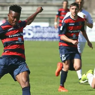 Che derby noioso. Cosenza-Catanzaro alla fine è il solito 0-0