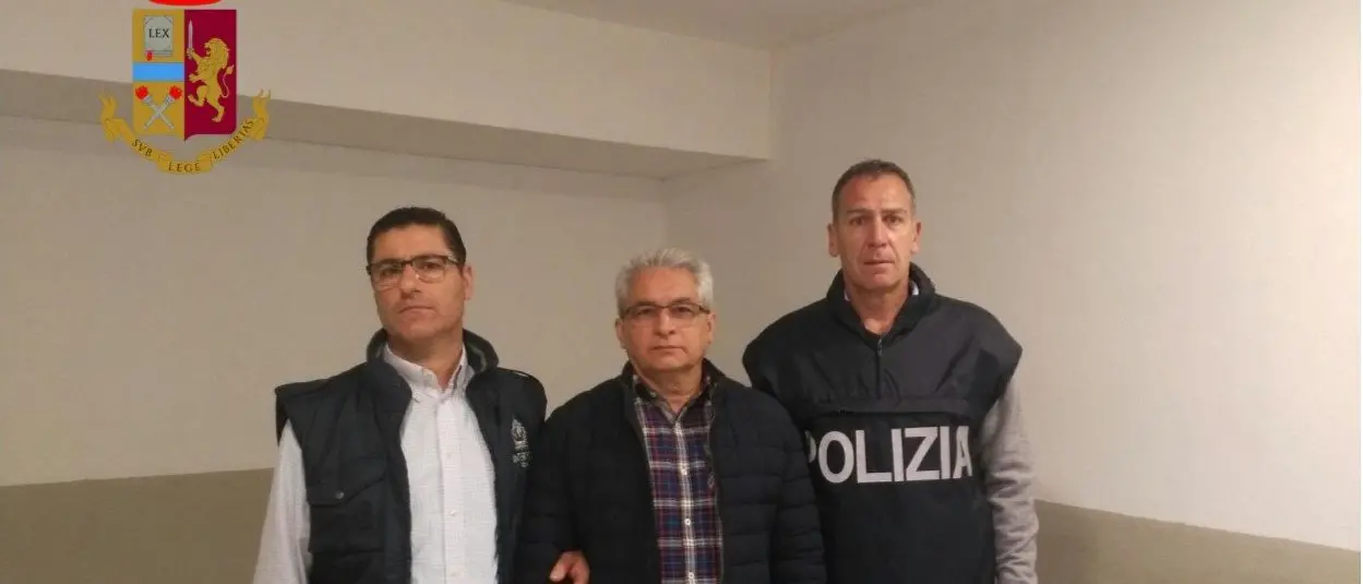 Estradato il super latitante messicano arrestato dalla polizia a Paola