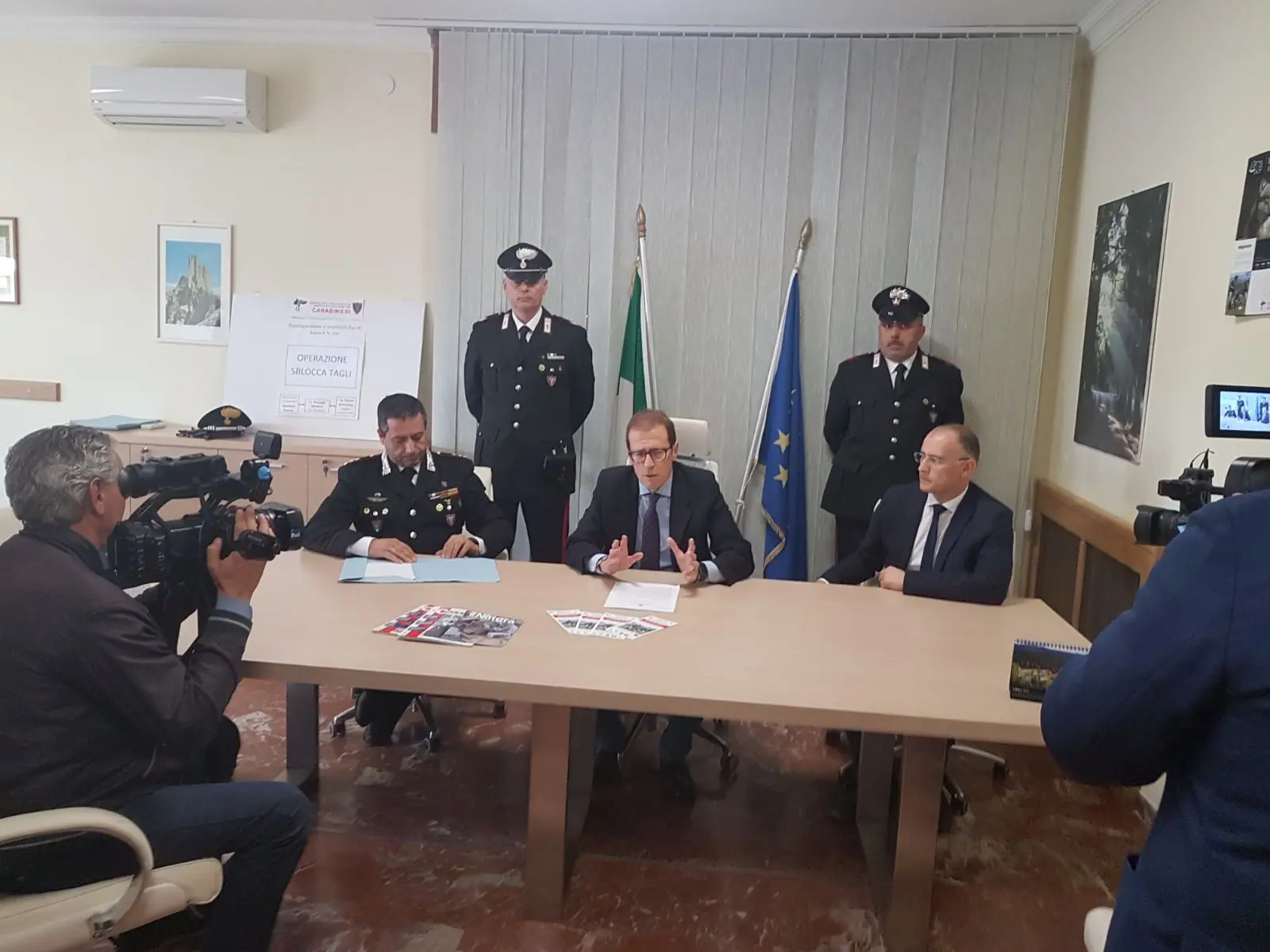 Scandalo Calabria Verde, tangente di 20mila euro consegnata alla dirigente Caruso