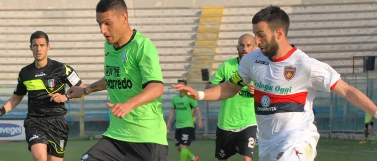 Cosenza, una sola combinazione per il quarto posto. Il Rende tifa Matera