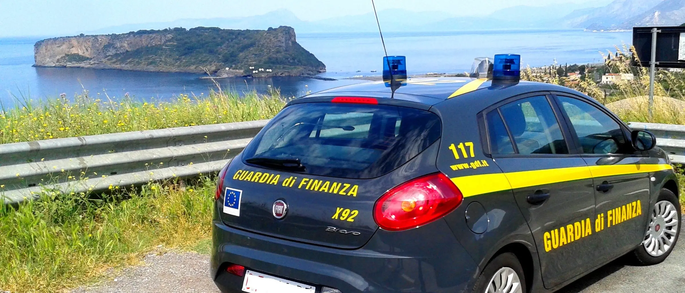 Costa Tirrenica Cosentina, controlli a tappeto nei lidi balneari. Ecco cosa ha scoperto la Finanza