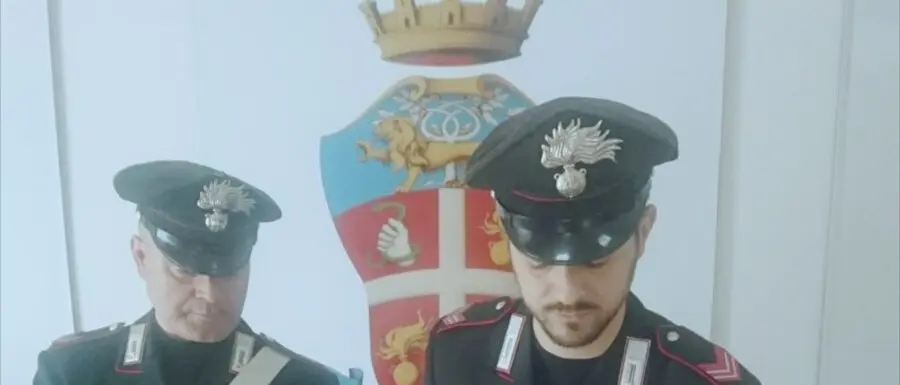Girava con una pistola nel marsupio: un arresto a Cassano all'Jonio