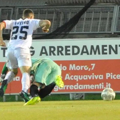 Napoli, decisione presa su Tutino. E in Serie B è bagarre