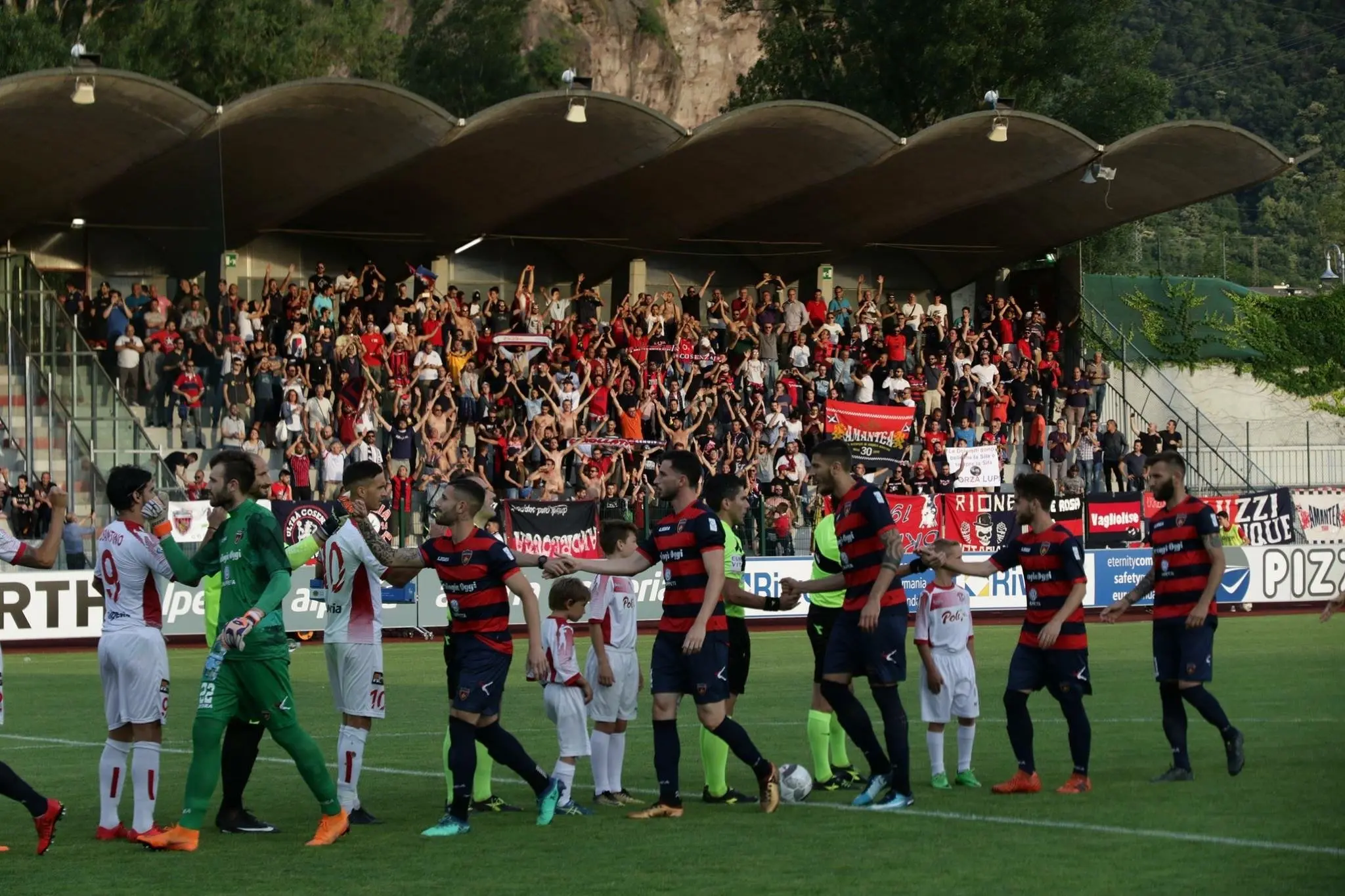 Curva Nord, Tribuna B coperta e prevendita: la situazione