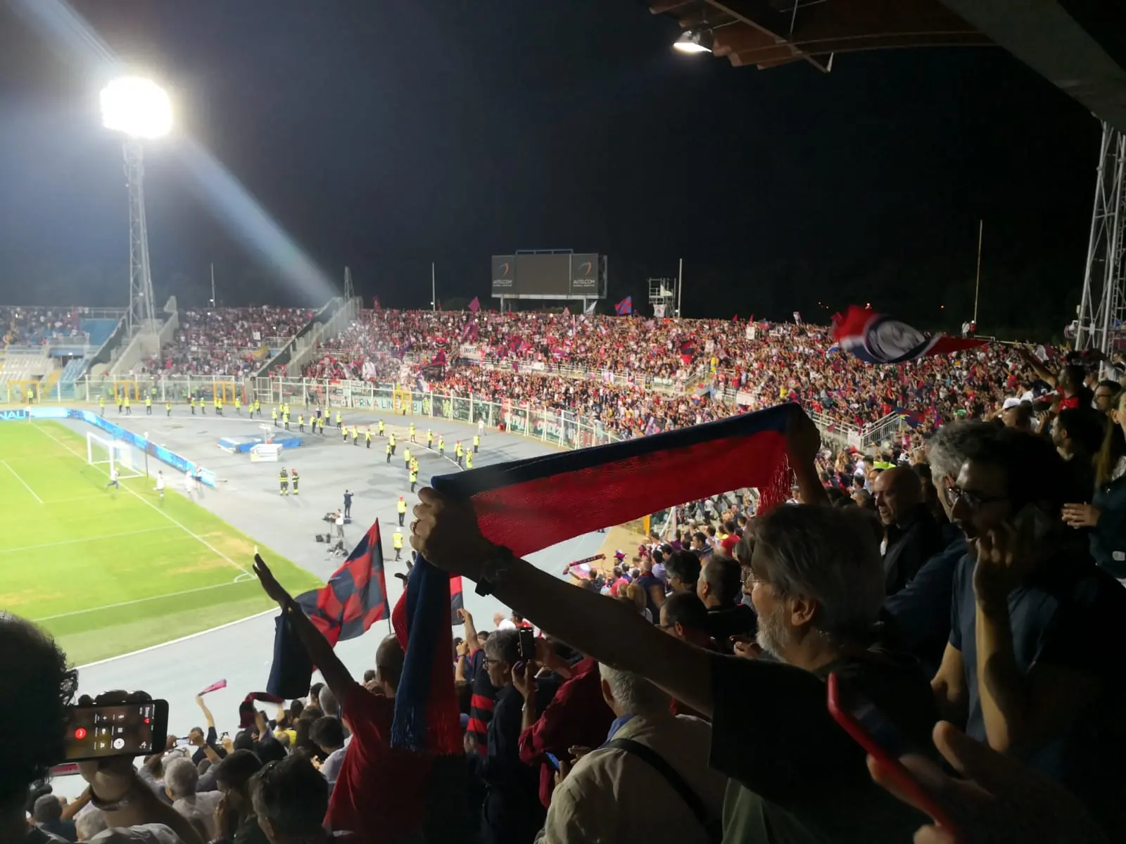 Cosenza in serie B, la gioia di Oliverio: «Risultato eccezionale»