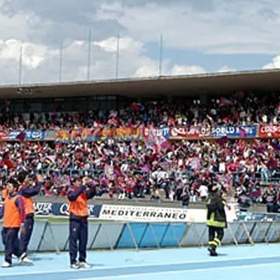 Cosenza, domani gli ispettori della Lega di B al Marulla