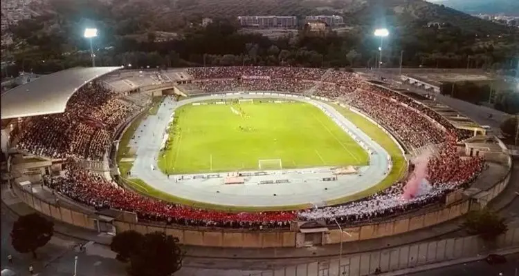 Cosenza, firmata la convenzione per l'utiilzzo dello stadio Marulla