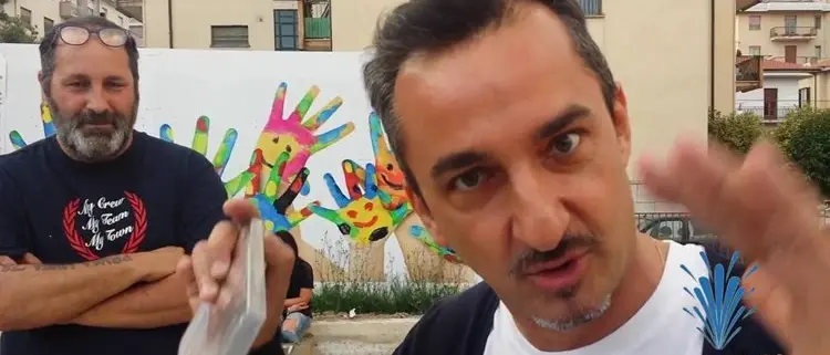 Il videomessaggio di Nicola Savino: «Cosenza, stavolta è la volta buona»