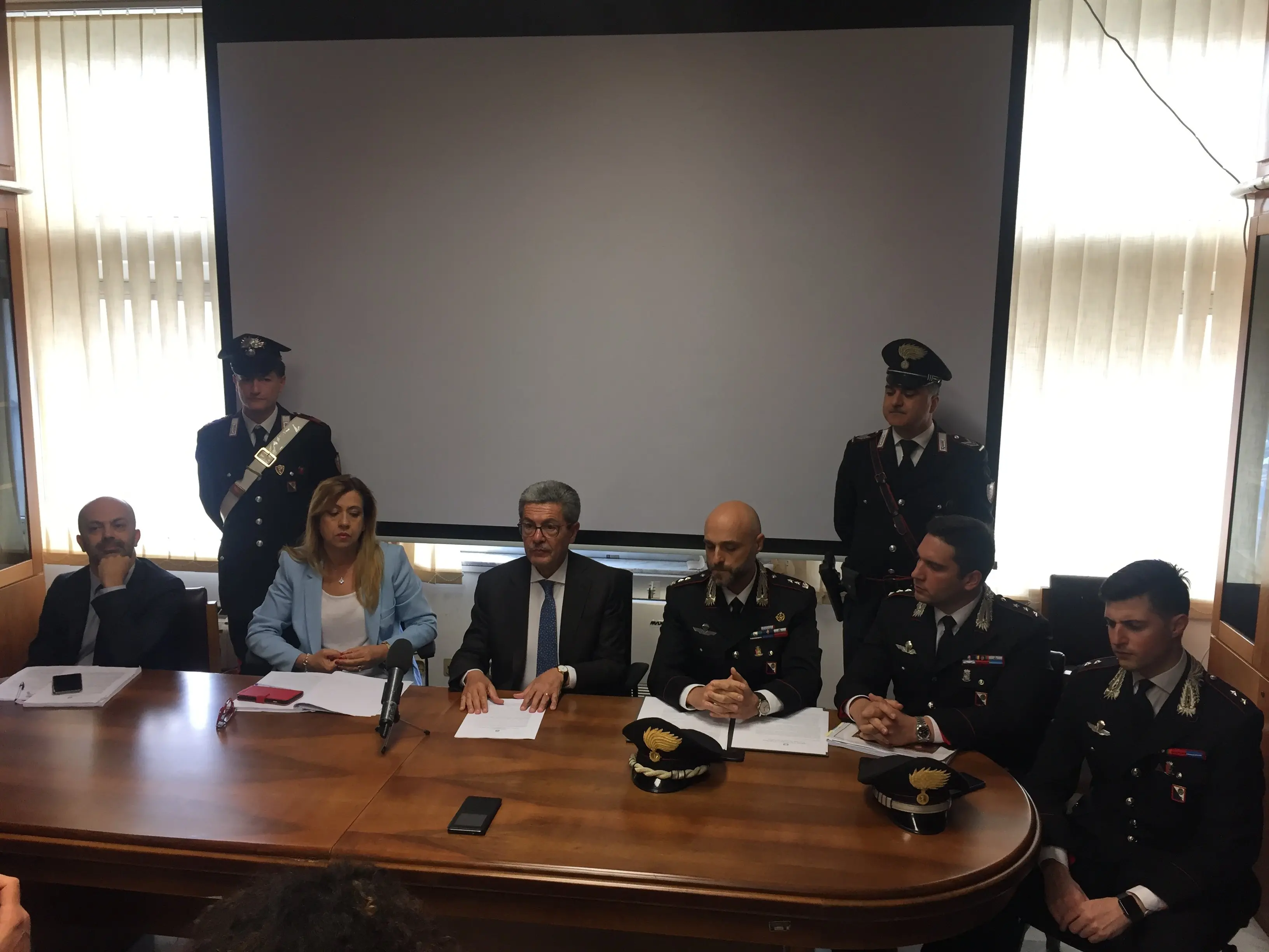 Usura ed estorsioni a Cosenza, dalle perquisizioni nuovi elementi contro alcuni indagati