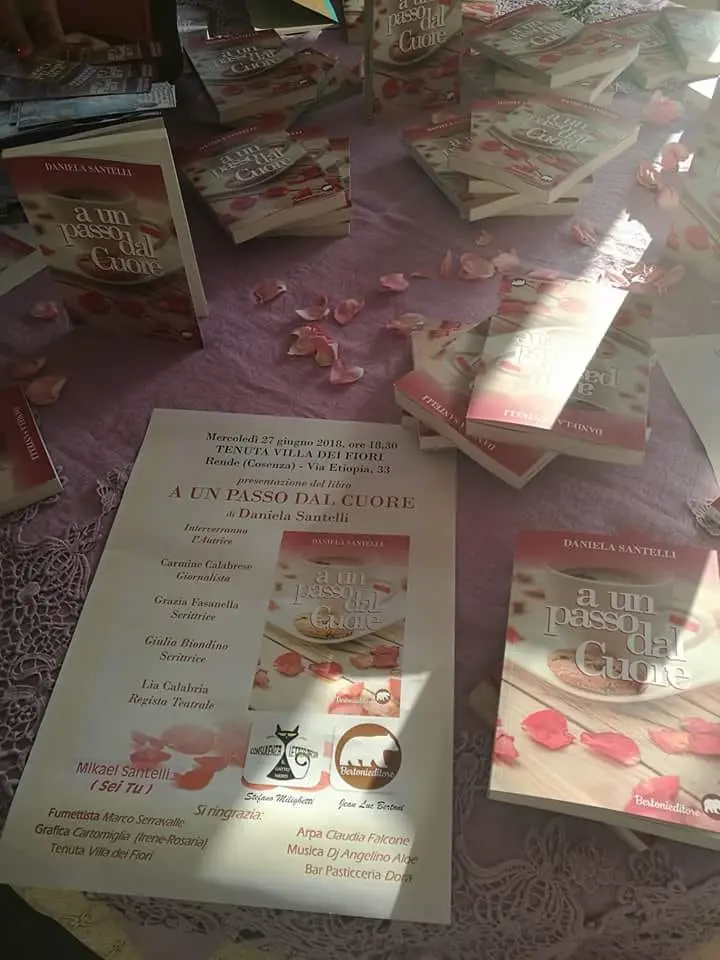 Un inno all'amore il primo romanzo dell'autrice Daniela Santelli