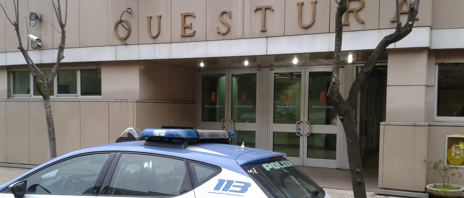 La polizia di Cosenza: «Controlli serrati nelle aree turistiche, saremo al fianco dei cittadini»